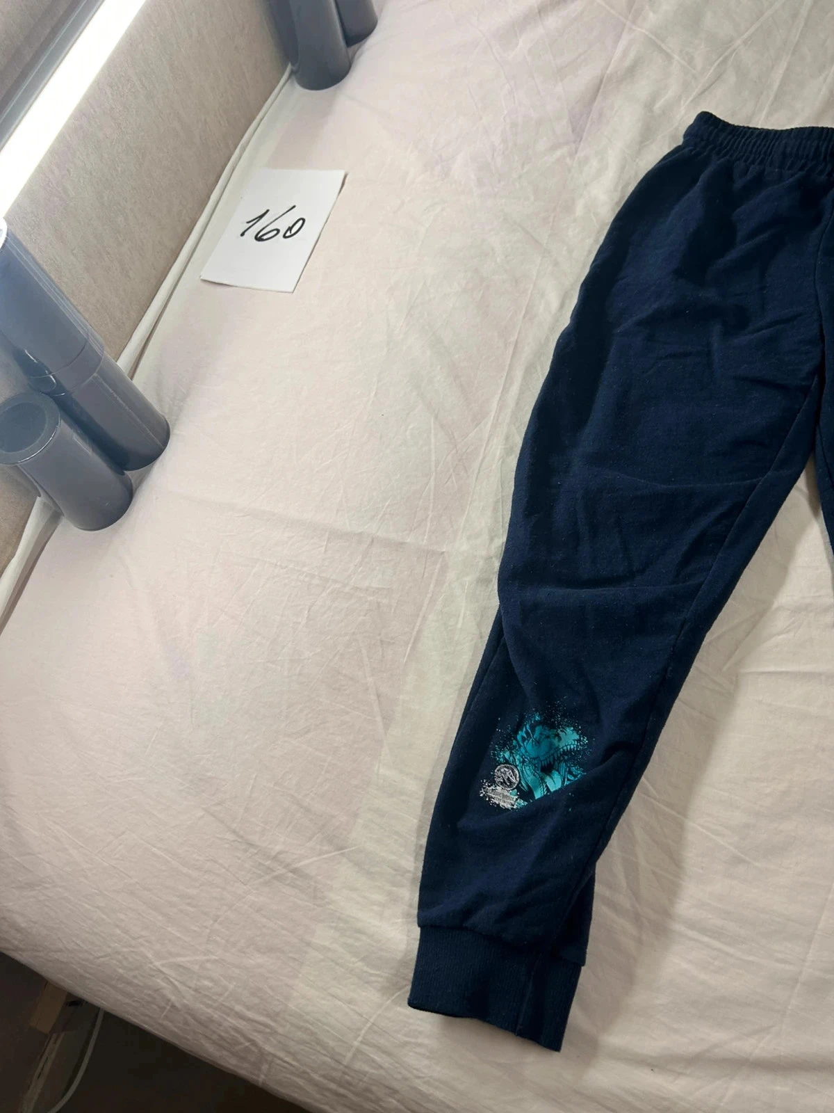 Calça azul marinho jurassic world – photo 3
